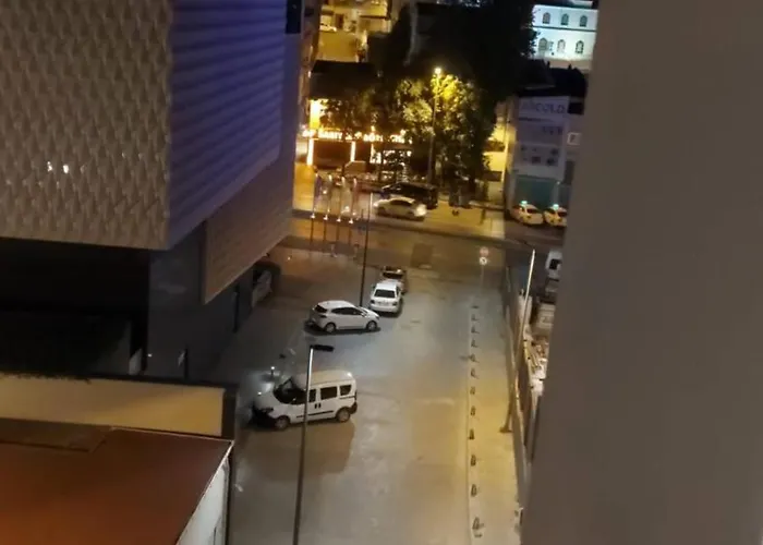 Apartment Three-room Private In Beyoglu,