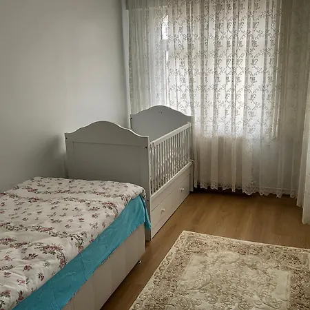 Three-room Private In Beyoglu, דירה איסטמבול